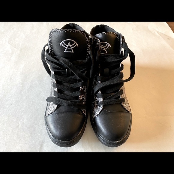 Strangecvlt spiderweb high tops - Picture 2 of 4